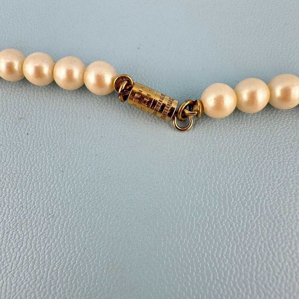 Vintage 1928 Porcelain Rose Station Pendant Necklace Faux Pearl Victorian Style - Picture 7 of 15